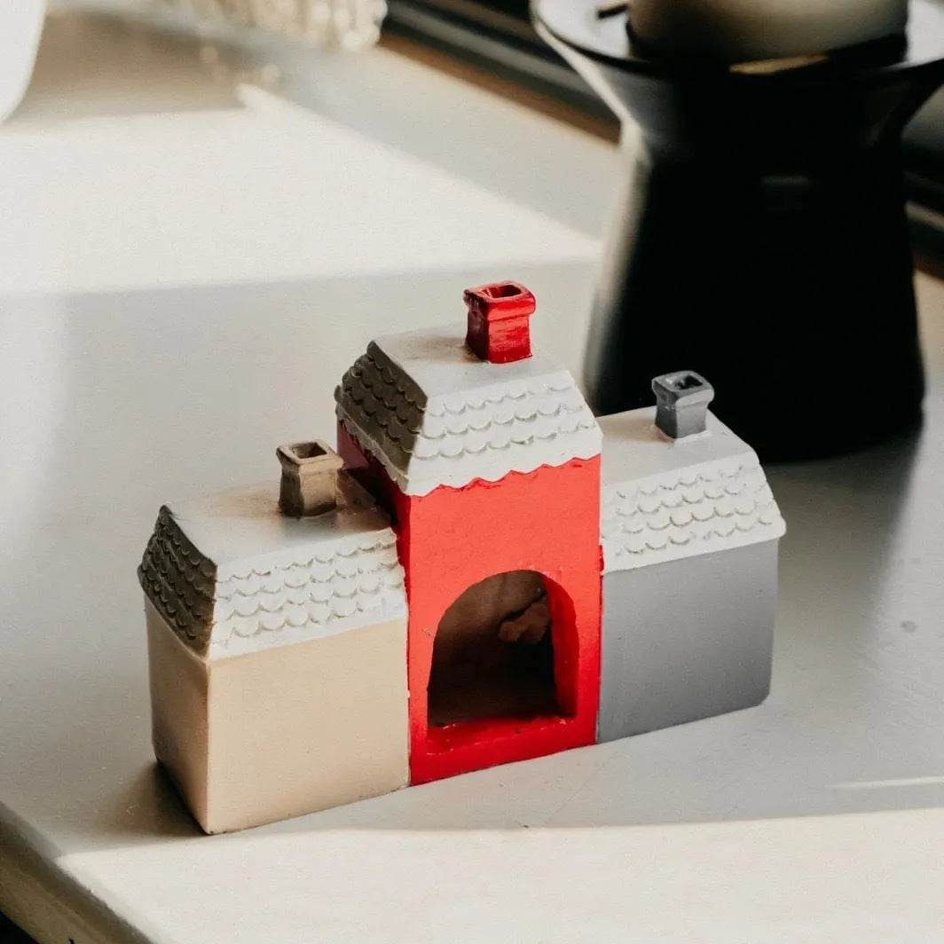 Colverro™ Christmas Cabin Incense Cone Burner with 2 Cones Included