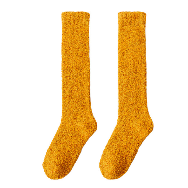 Colverro™ Extra-Long Coral Fleece Winter Socks for Cozy Feet