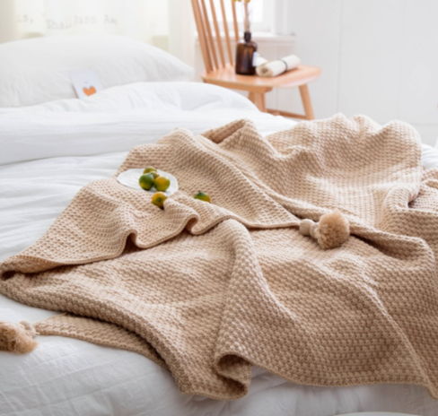 Colverro Chunky Knit Throw Blanket with Pom-Pom Fringe
