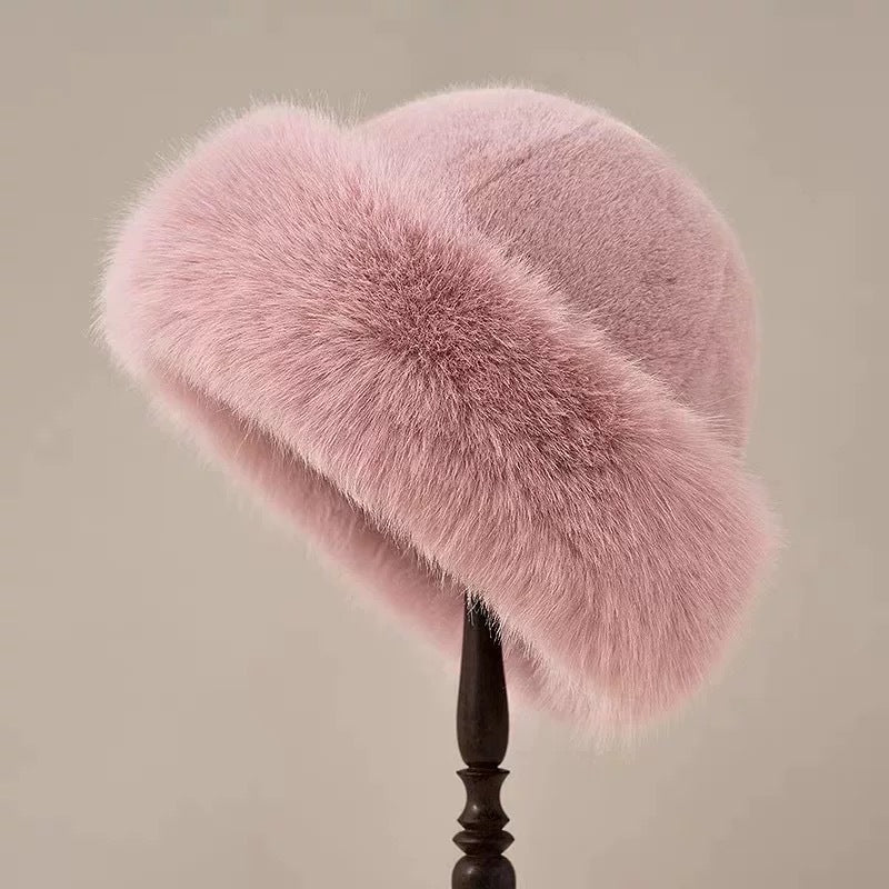 Fluffy beige faux fur roll-brim hat