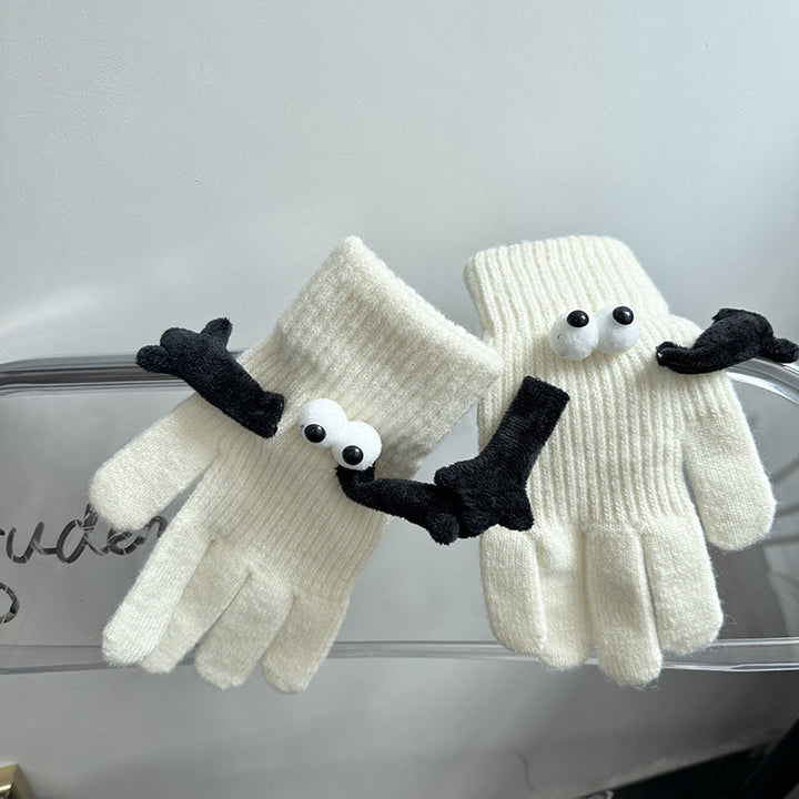 Couple gloves with magnetic hands linked