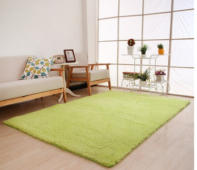 Fluffy beige shag rug in living room