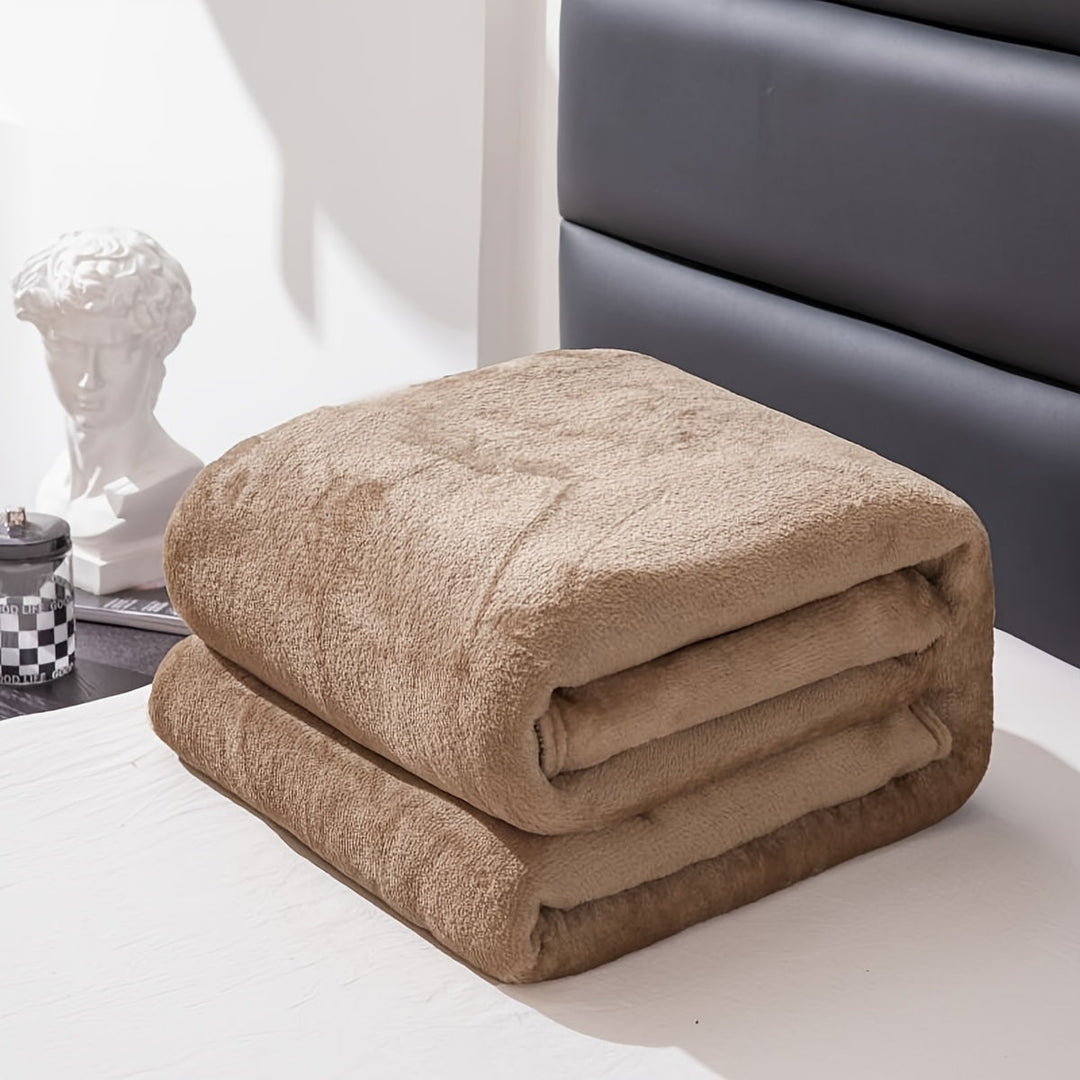 Colverro™ Soft Flannel Throw Blanket for Couch, Bed and Camping