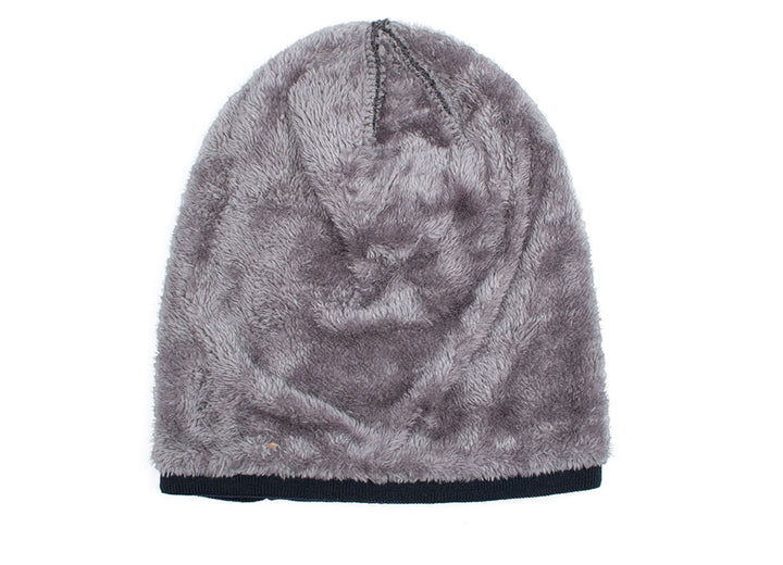 Gray slouchy knit beanie with fleece lining