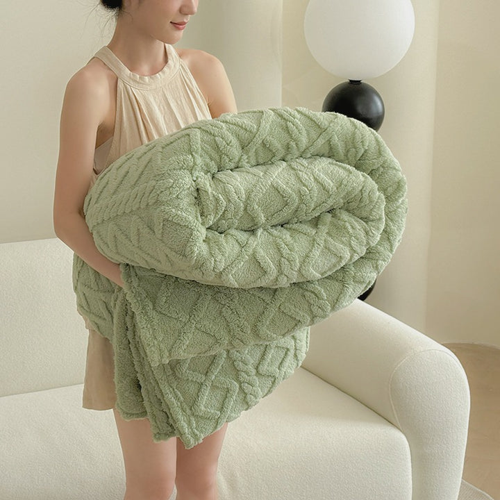 Tufted velvet throw blanket with 3D pattern