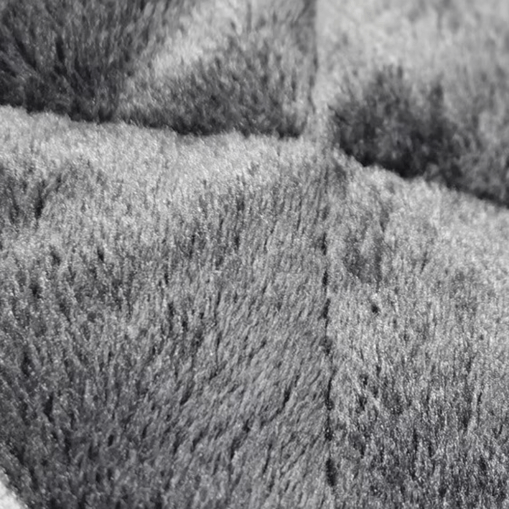 Colverro™ Self-Warming Pet Pad with Non-Slip Base for Dogs and Cats