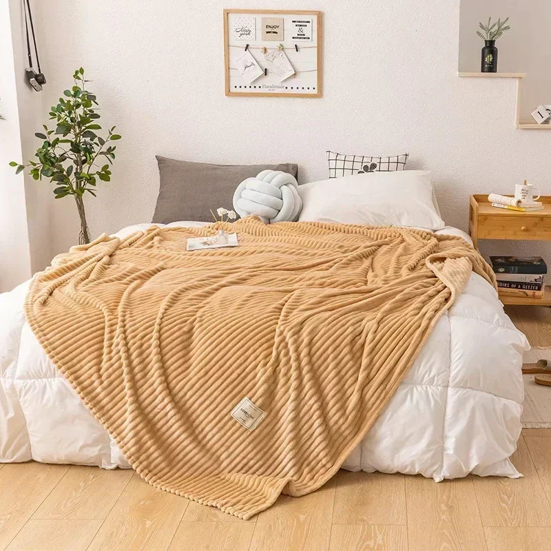 Colverro™ Thick Flannel Blanket That Locks in Warmth