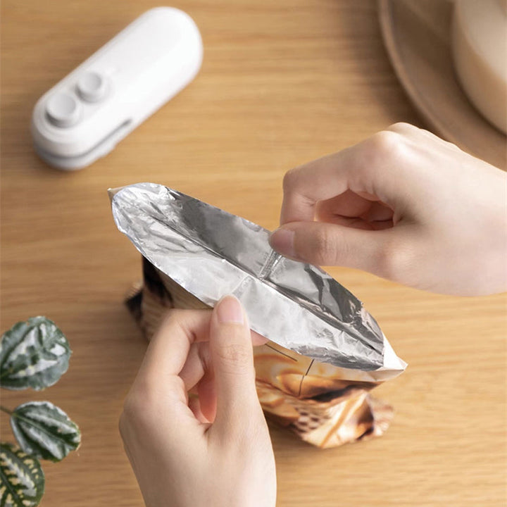 Colverro™ Rechargeable Mini Bag Heat Sealer with Built-In Cutter