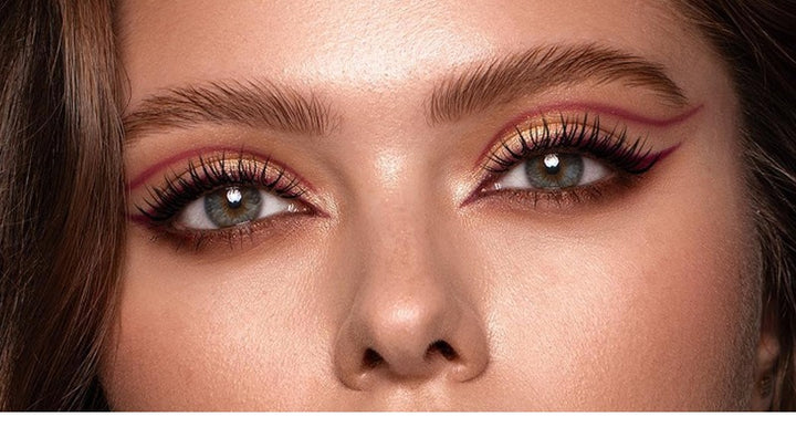 Magnetic eyelashes in round mirror case