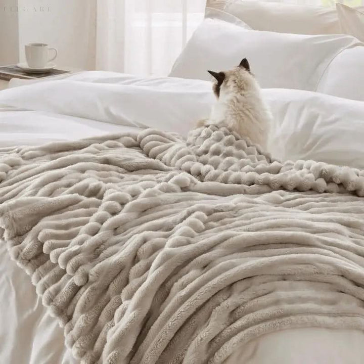 Colverro™ Plush Textured Throw Blanket for Bed and Couch