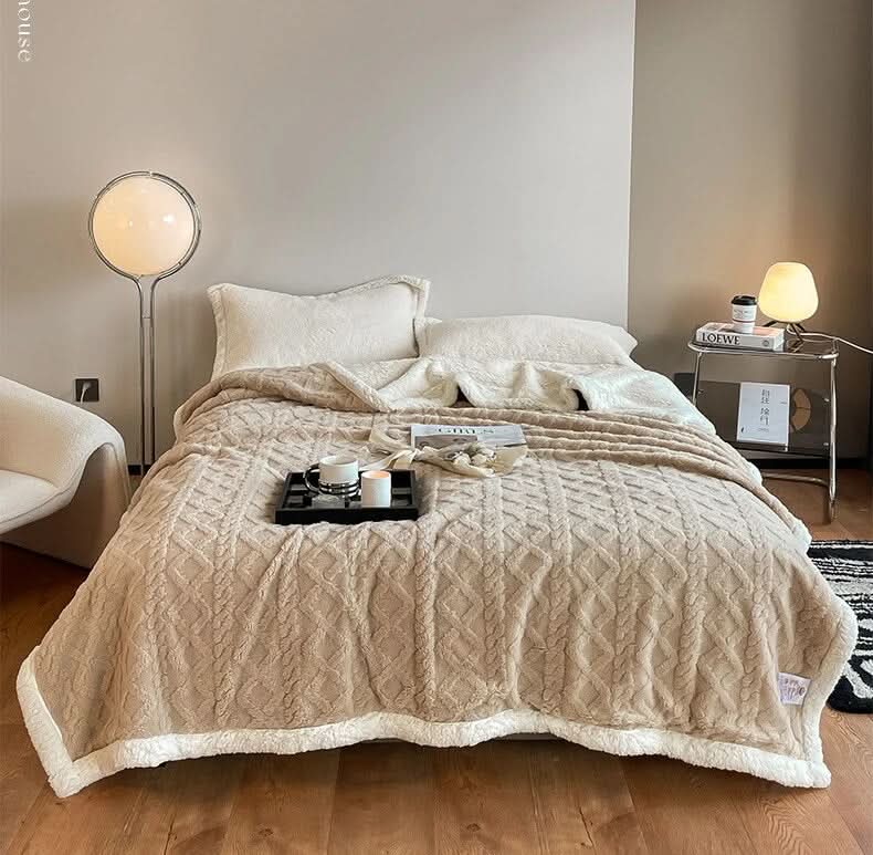 Colverro™ Soft Comfort Blanket for Bed, Couch and Wrapping Up