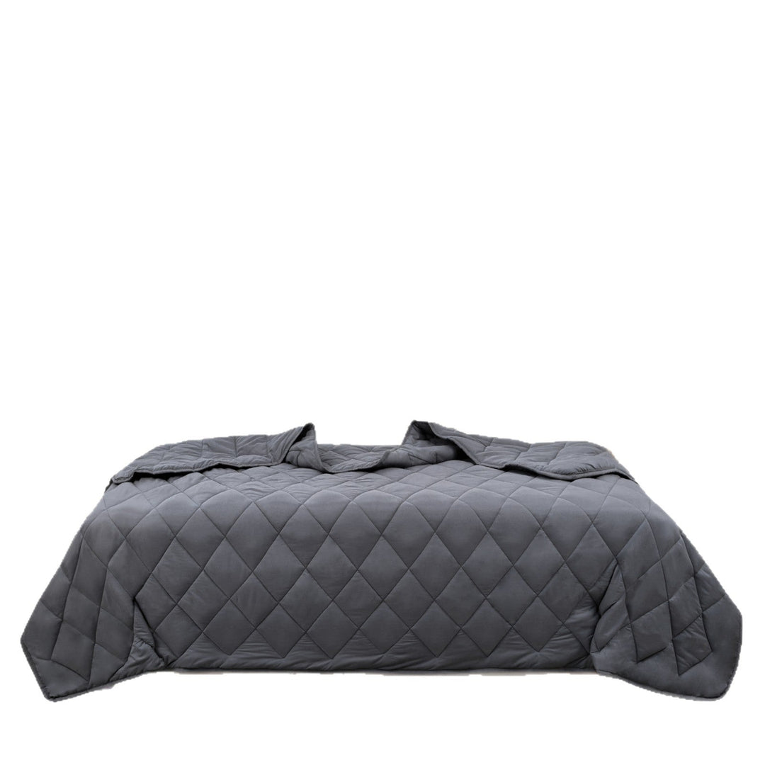 Colverro™ Plush Quilted Blanket with Even, All-Season Warmth