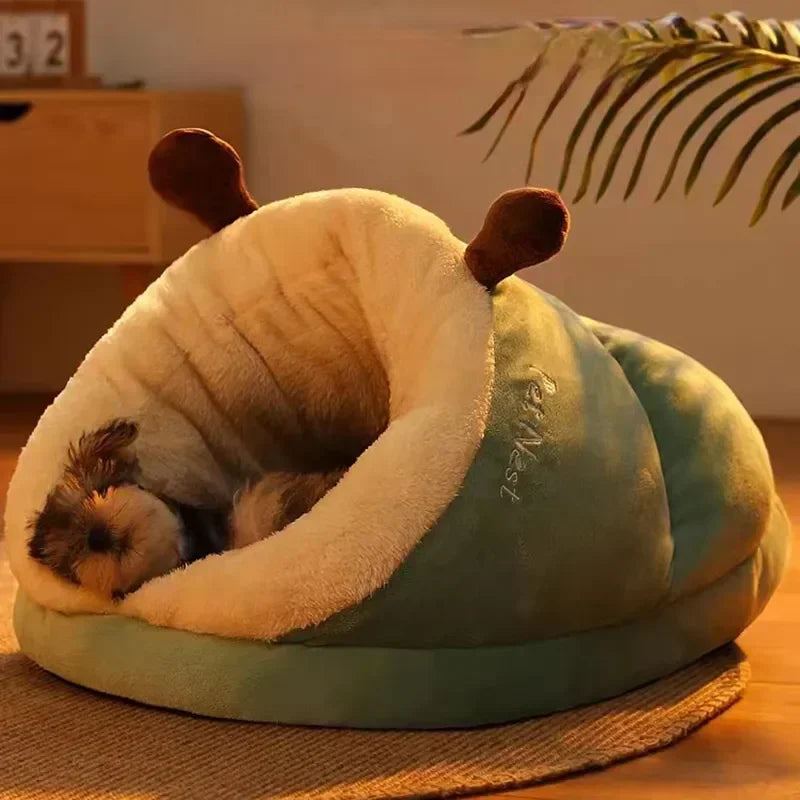 Colverro™ Slipper-Shaped Fleece Dog Bed – Foldable and Washable