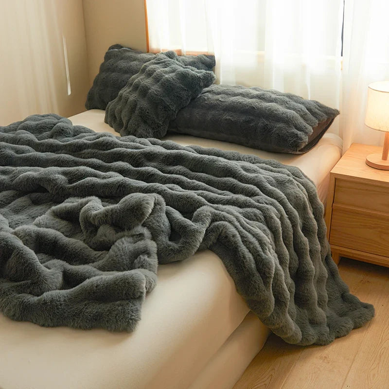 Colverro™ Ultra-Soft Faux Fur Throw Blanket with Silky Plush Feel