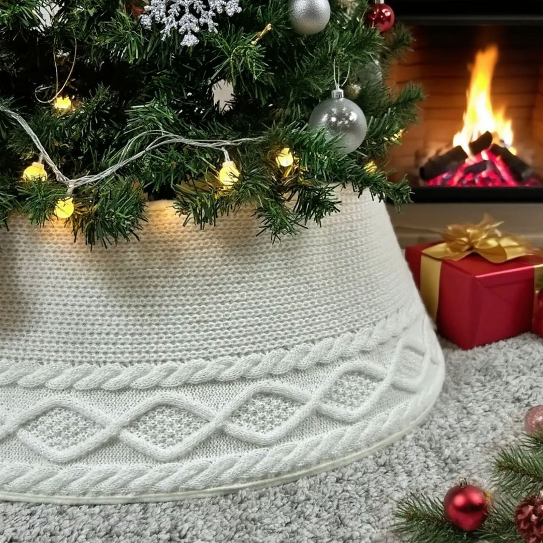 Colverro™ Cable-Knit Christmas Tree Skirt with Easy Tie Closure
