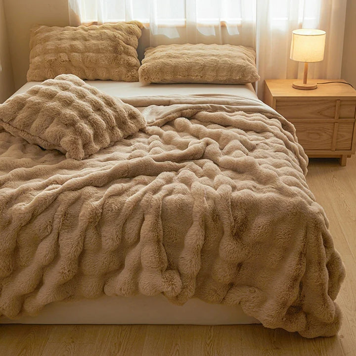 Colverro™ Ultra-Soft Faux Fur Throw Blanket with Silky Plush Feel