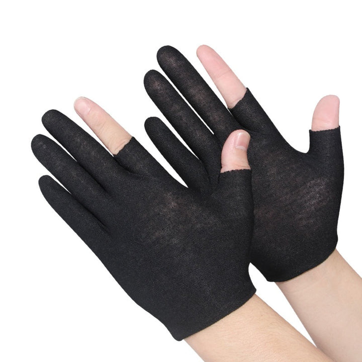 White cotton half-finger gloves with open fingertips