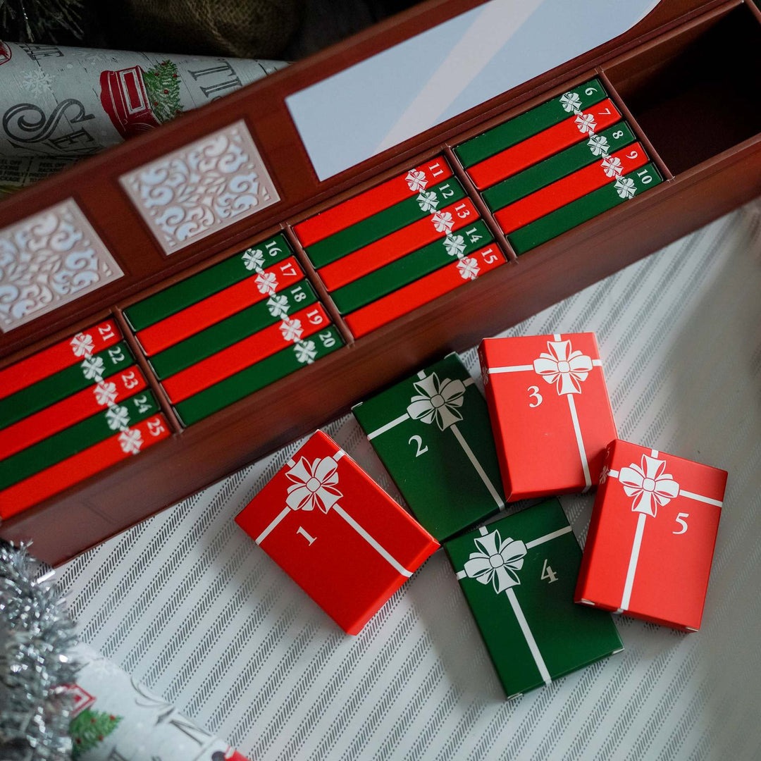 Bookcase blind box with mini book ornaments