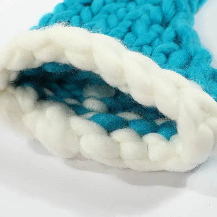 Colverro™ Festive Plush Christmas Hat with Pompom for the Whole Family