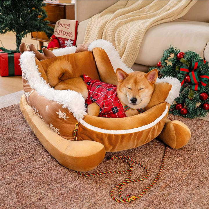Colverro™ Sleigh-Shaped Dog Bed with Plush Faux Fur for Cozy Winters