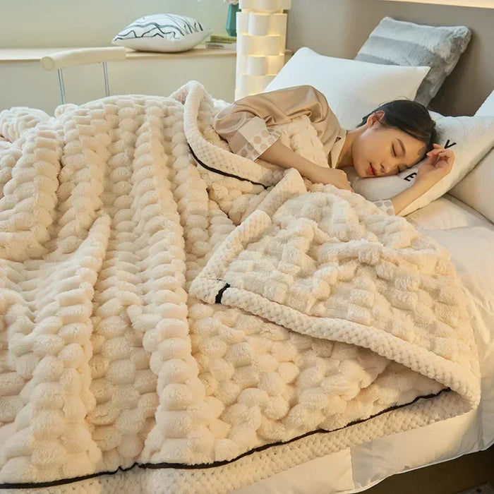 Colverro™ Thick Coral Fleece Blanket with Playful Turtle Velvet Texture