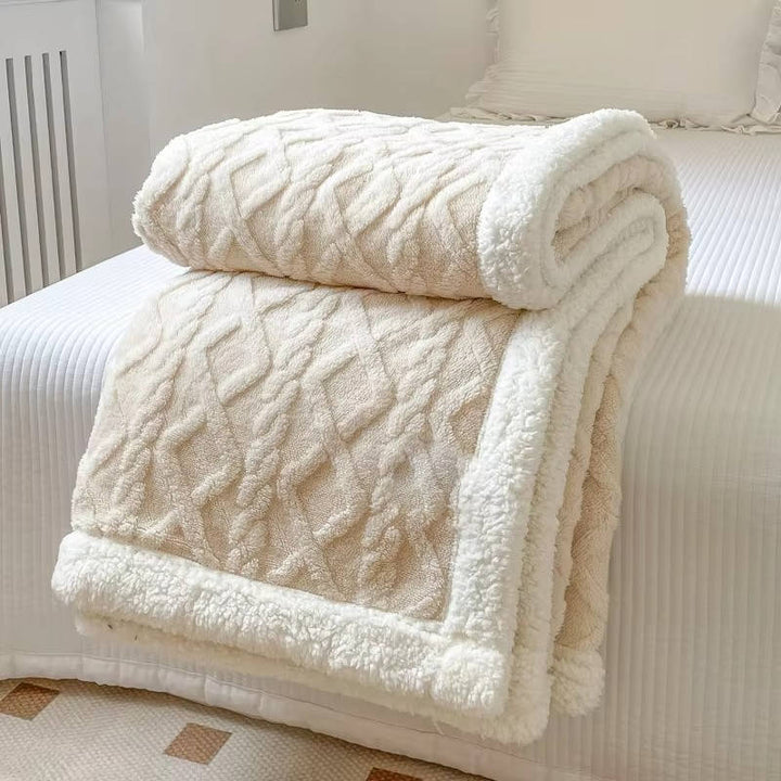 Colverro™ Double-Sided Jacquard Fleece Blanket with Fluffy Sherpa Side