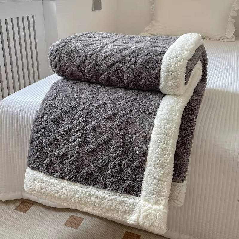 Colverro™ Double-Sided Jacquard Fleece Blanket with Fluffy Sherpa Side
