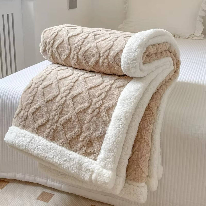 Colverro™ Double-Sided Jacquard Fleece Blanket with Fluffy Sherpa Side
