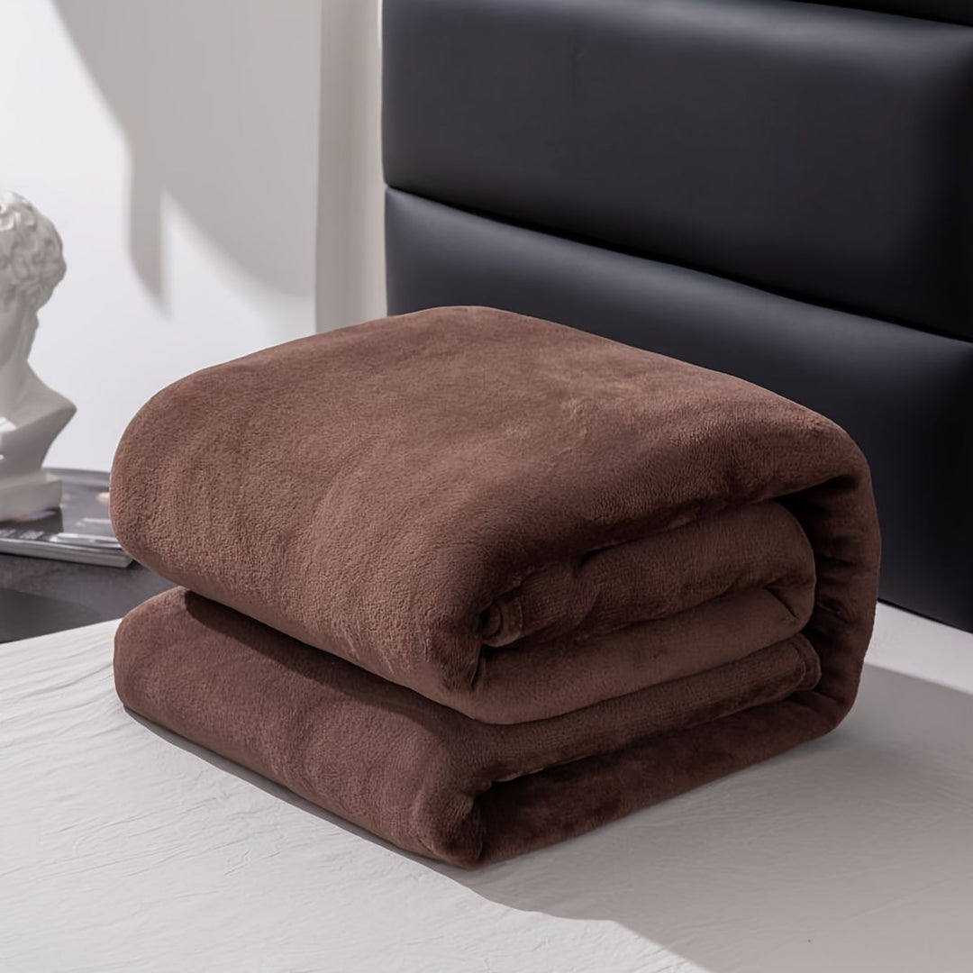 Colverro™ Soft Flannel Throw Blanket for Couch, Bed and Camping