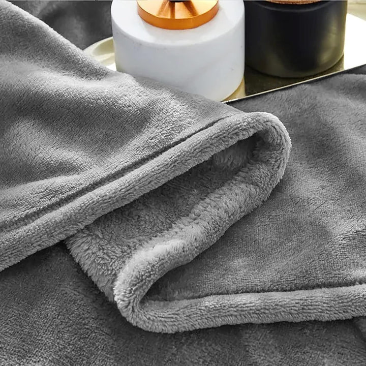 Colverro™ Faux Fur Fleece Throw Blanket with a Mink-Soft Feel