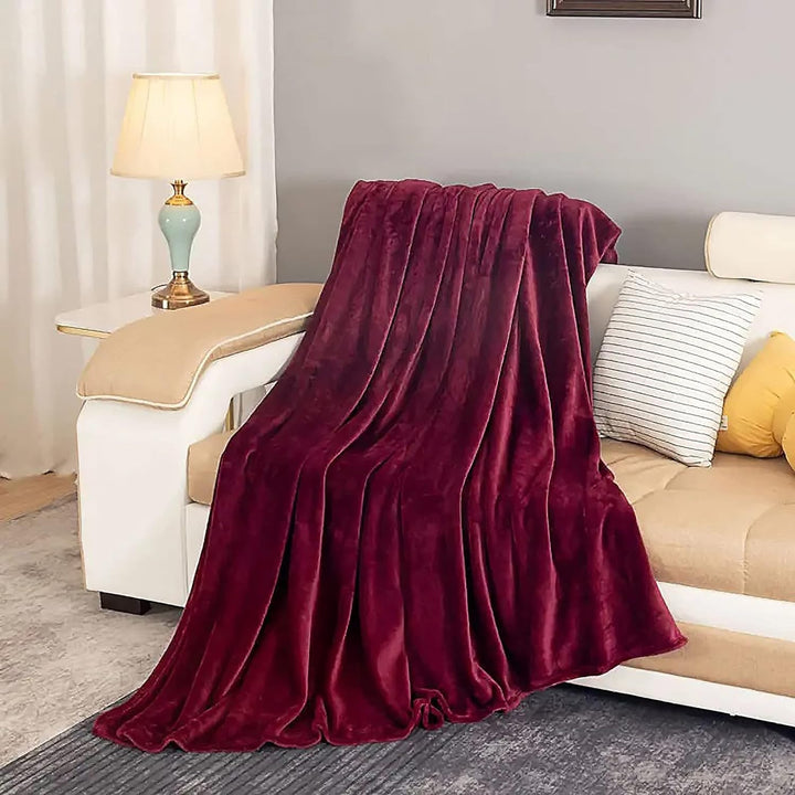Colverro™ Faux Fur Fleece Throw Blanket with a Mink-Soft Feel