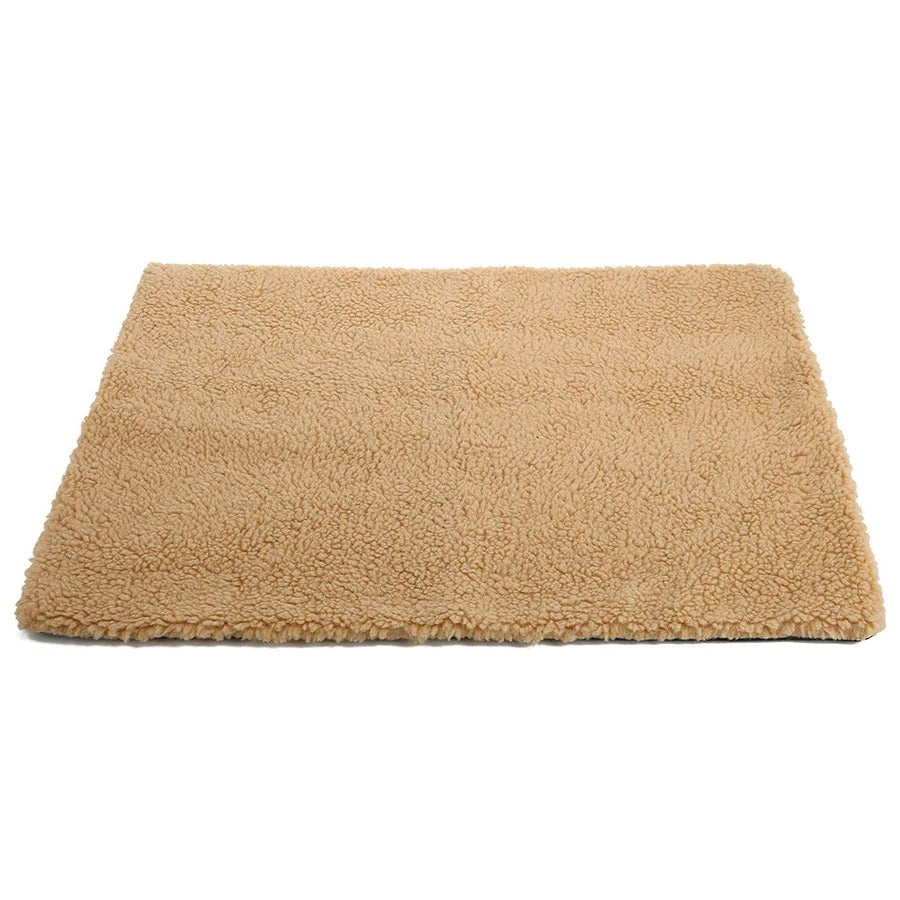 Colverro™ Self-Warming Pet Pad for Cats and Dogs in Plush Faux Fur