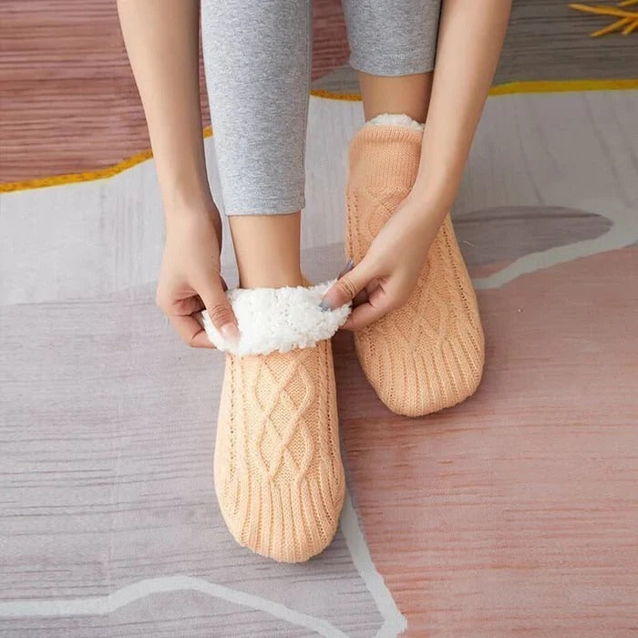Colverro™ Fleece-Lined Thermal Socks with Silicone Non-Slip Grips