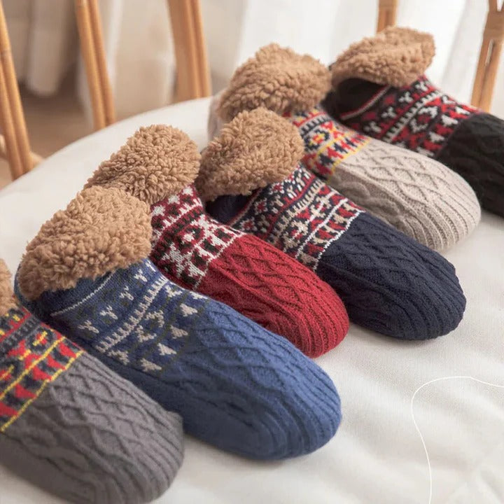 Colverro™ Fleece-Lined Snowflake Knit Socks with Non-Slip Grippers