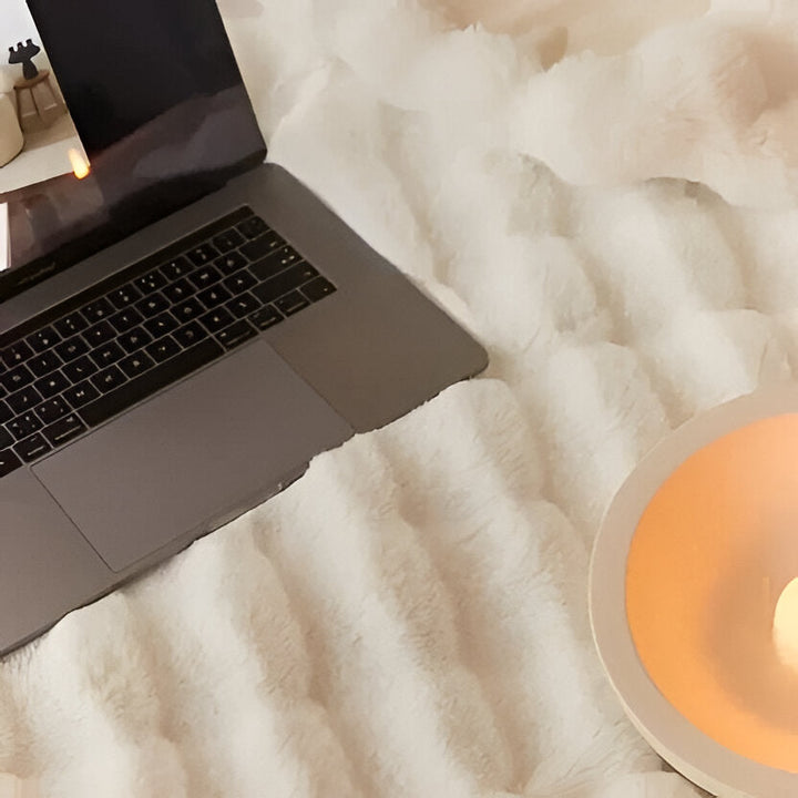 Colverro™ Soft Plush All-Season Blanket with a Minimal, Elegant Look