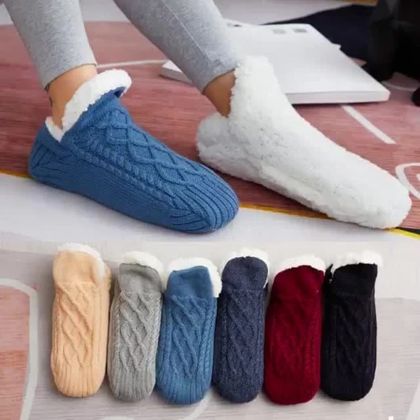 Colverro™ Fleece Non-Slip Thermal Socks with Silicone Grip Sole