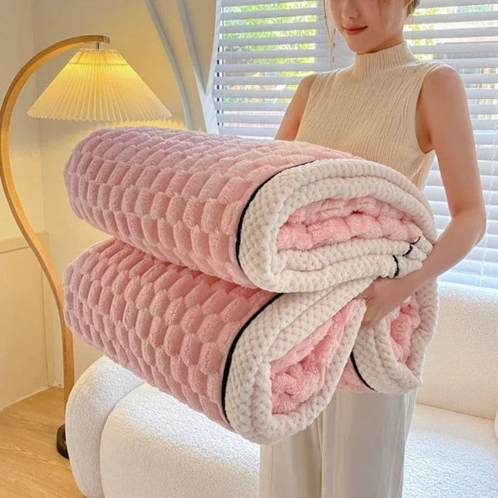 Colverro™ Bubble-Textured Cozy Throw Blanket with a Cloud-Soft Feel