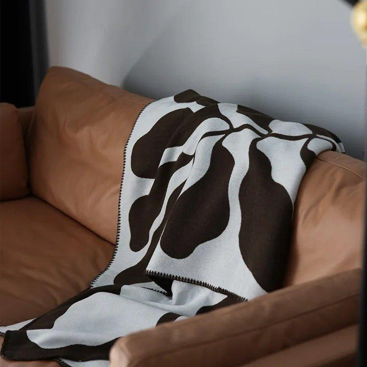 Colverro™ Boho Abstract Throw Blanket with Nordic-Inspired Style
