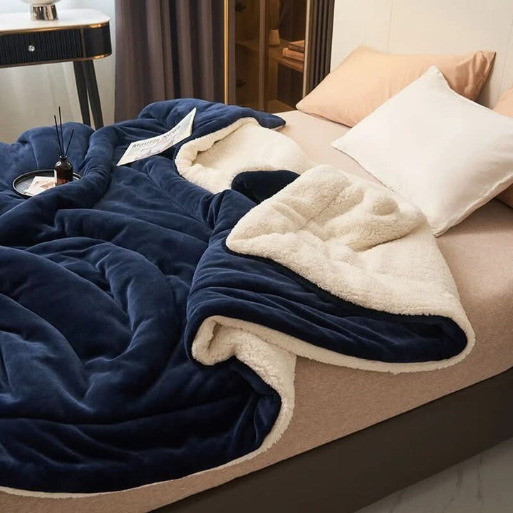 Colverro™ Reversible Sherpa Blanket with Ultra-Soft Fleece Side