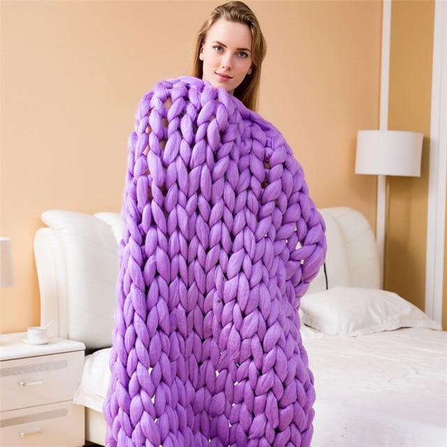 Colverro™ Handmade Chunky Knit Blanket with Ultra-Soft Texture