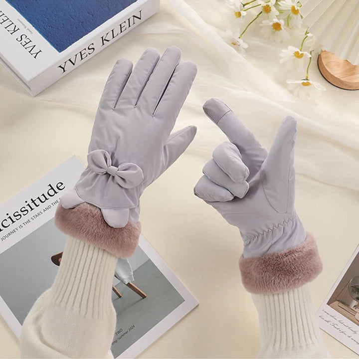 Colverro™ Elegant Touchscreen Winter Gloves for Women with Bow Accent
