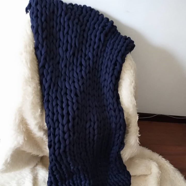 Colverro™ Hand-Woven Chunky Knit Throw Blanket with Braided Edges